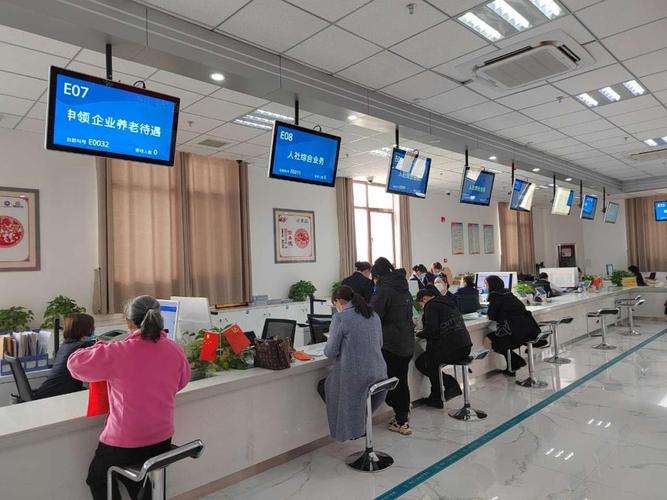 安泽医保卡过期怎样换？亲历者教你3步搞定，避免白跑一趟