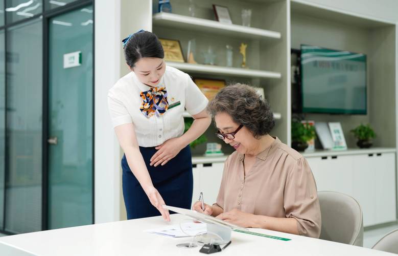 安泽医保个人账号余额取现手续费多少啊？这笔费用你要清楚